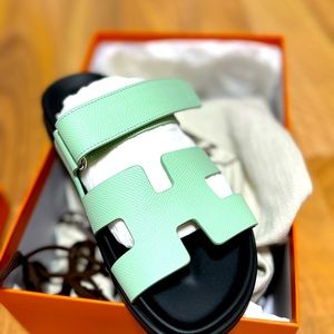 Brand new never worn Hermes Chypre size 38.5 in mint color